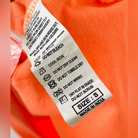 United Colors of Benetton neon orange polo- Size Small - Picture 4 of 4